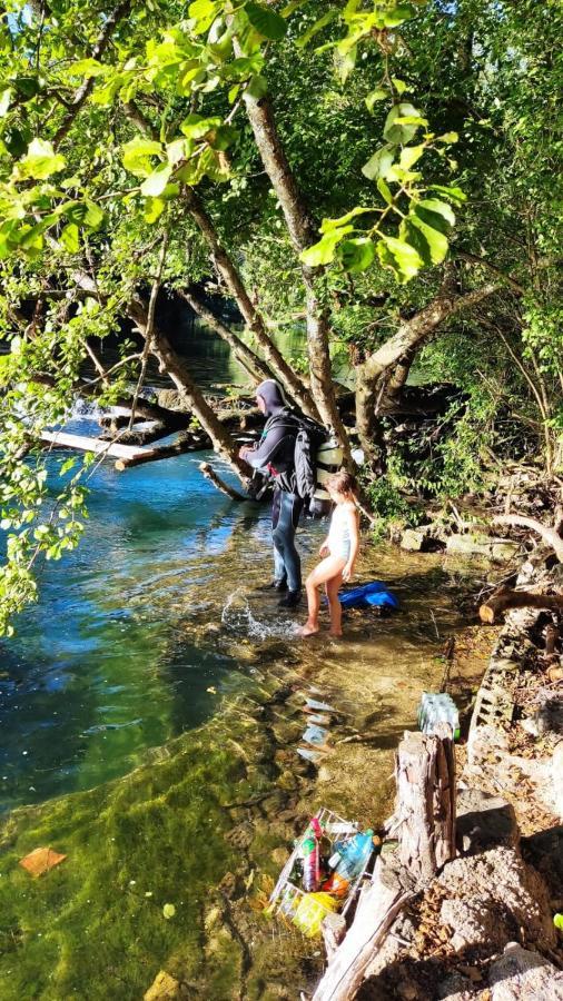 Kuca Za Odmor Una-Mia Kulen Vakuf Bagian luar foto